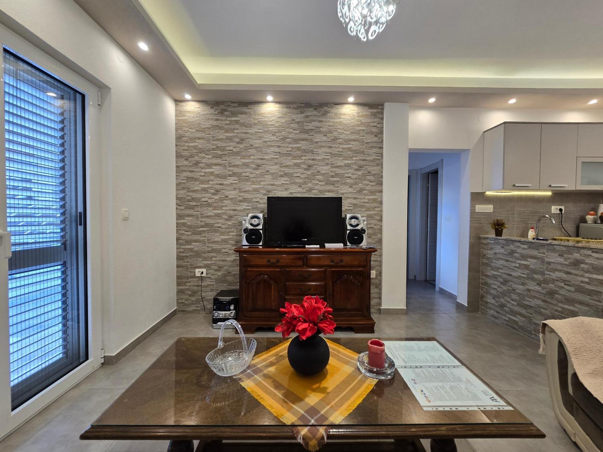 Apartment Angel Kotor Bagian luar foto